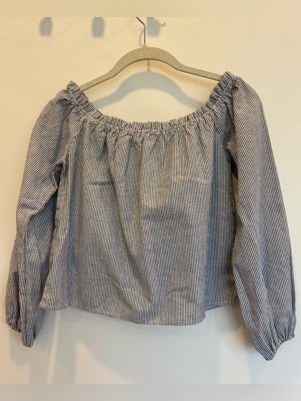 BRANDY MELVILLE Loose Cotton Cropped Top, Size O/S, Excellent Condition